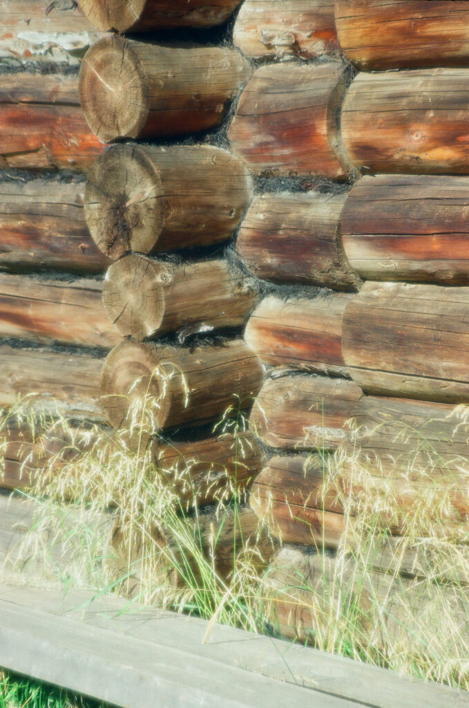 alexandra soroko wooden house details photography