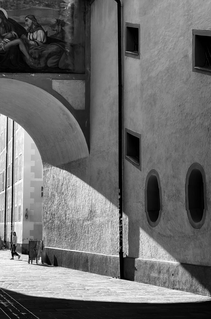 alexandra soroko zalsbourg shades details photography